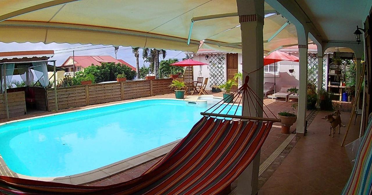 סן-קלוד Agreable Chambre D'Hotes, Sdb, Piscine, Carbet Cuisine. מראה חיצוני תמונה